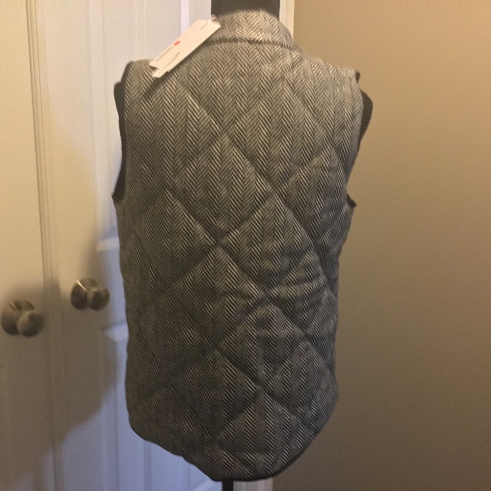 NWT WOOL VEST - Picture 2 of 4
